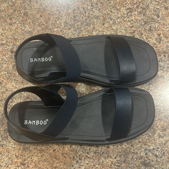 BAMBOO Platform Sandals Black Womens Size 10 Toe And Ankle Straps - Picture 5 of 12